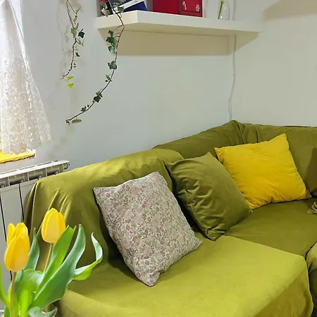 Eleven Хостел *